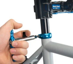 Park Tool Jeu De Clés à Embouts à Changement Rapide Avec Poignée En T, Embouts Incl. QTH-1 -Promos Vélo Accessoires Boutique Park Tool QTH 1 006